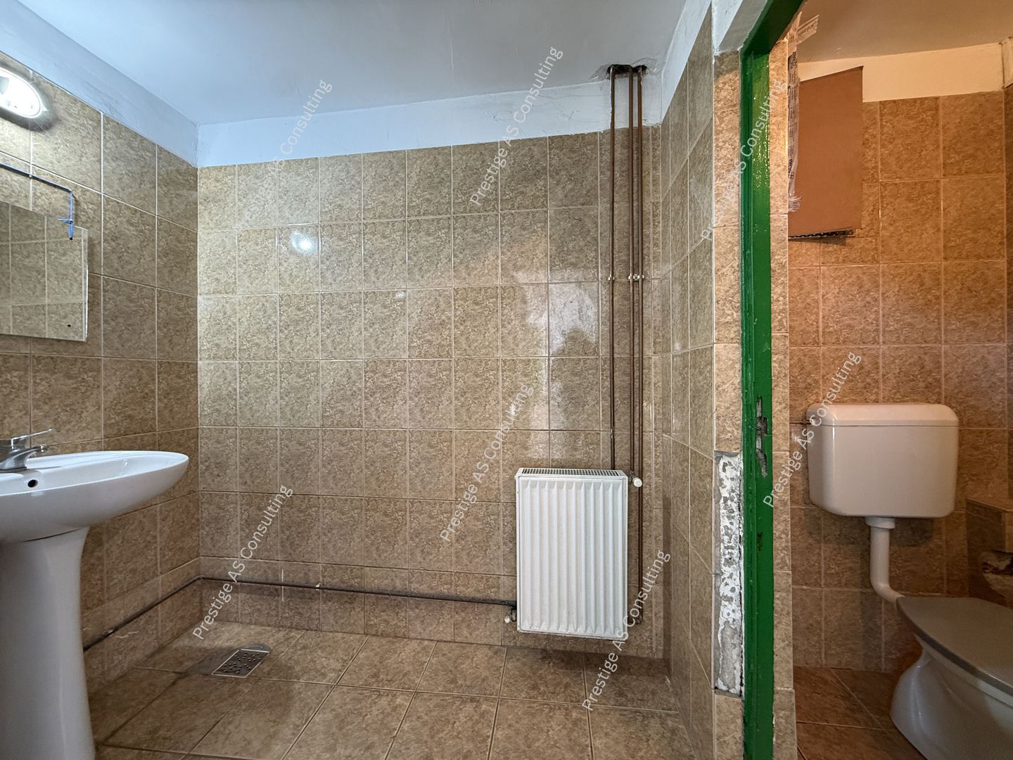 Hala 300 mp | Birouri + Vestiar | Acces auto | 3 intrari | Zona Lipovei - Poză 25