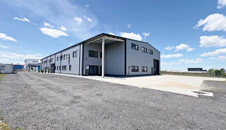 DE ÎNCHIRIATSpațiu Industrial Clasa A – 1.336 mp utili | Sibiu - Zona Industrial