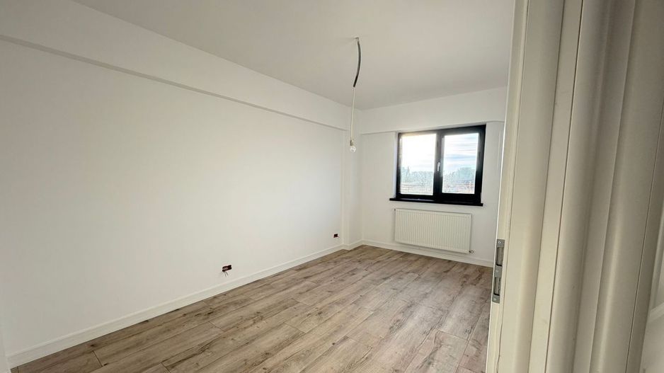 APARTAMENT MANSARDA BLOC NOU - Poză 7