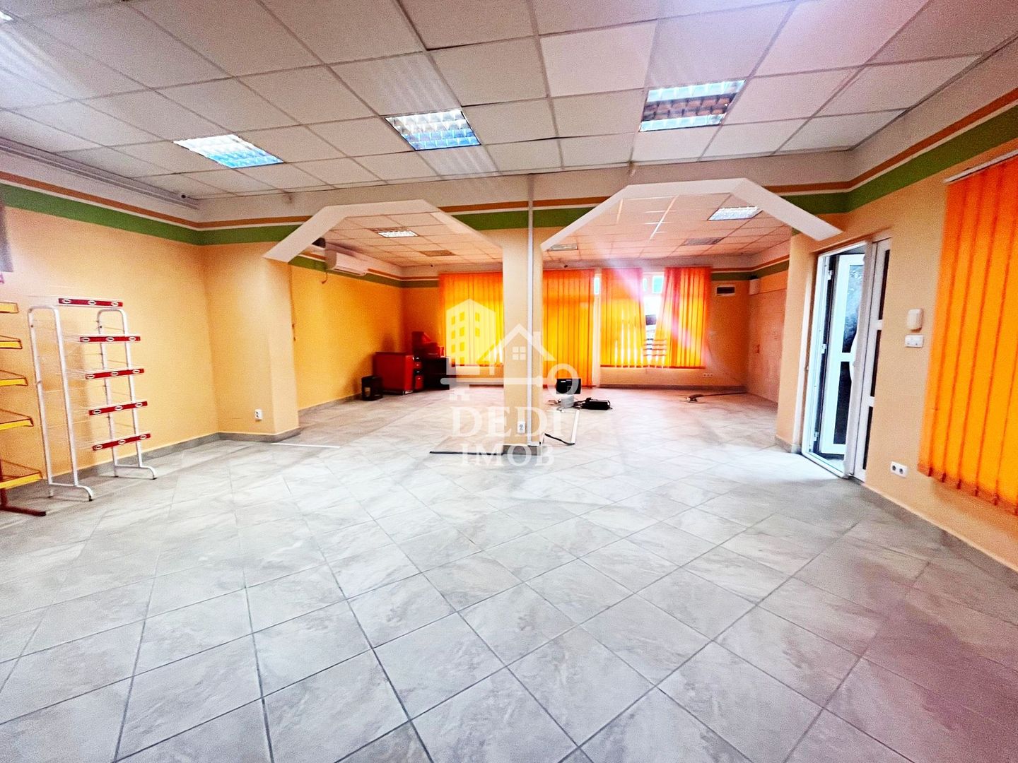 Casa de vanzare cu 3 camere in Biharia, Oradea - Poză 3