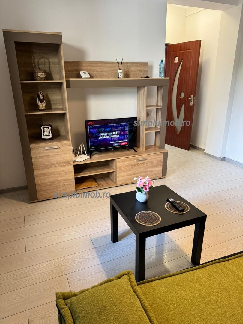 Metrou Garsoniera Petfriendly Decomandata Centrala Proprie Parcare - Poză 3