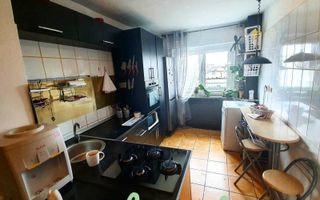 De închiriat - apartament spațios cu 3 camere, sector 6, Militari - Poză 5