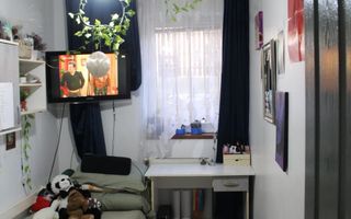 Spațiu și confort – apartament cu 3 camere decomandat în zona Florilor - Poză 2