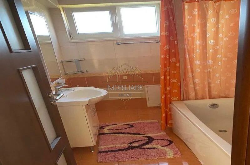 Apartament cu 3 camere în zona CBC și Royal School - Poză 8
