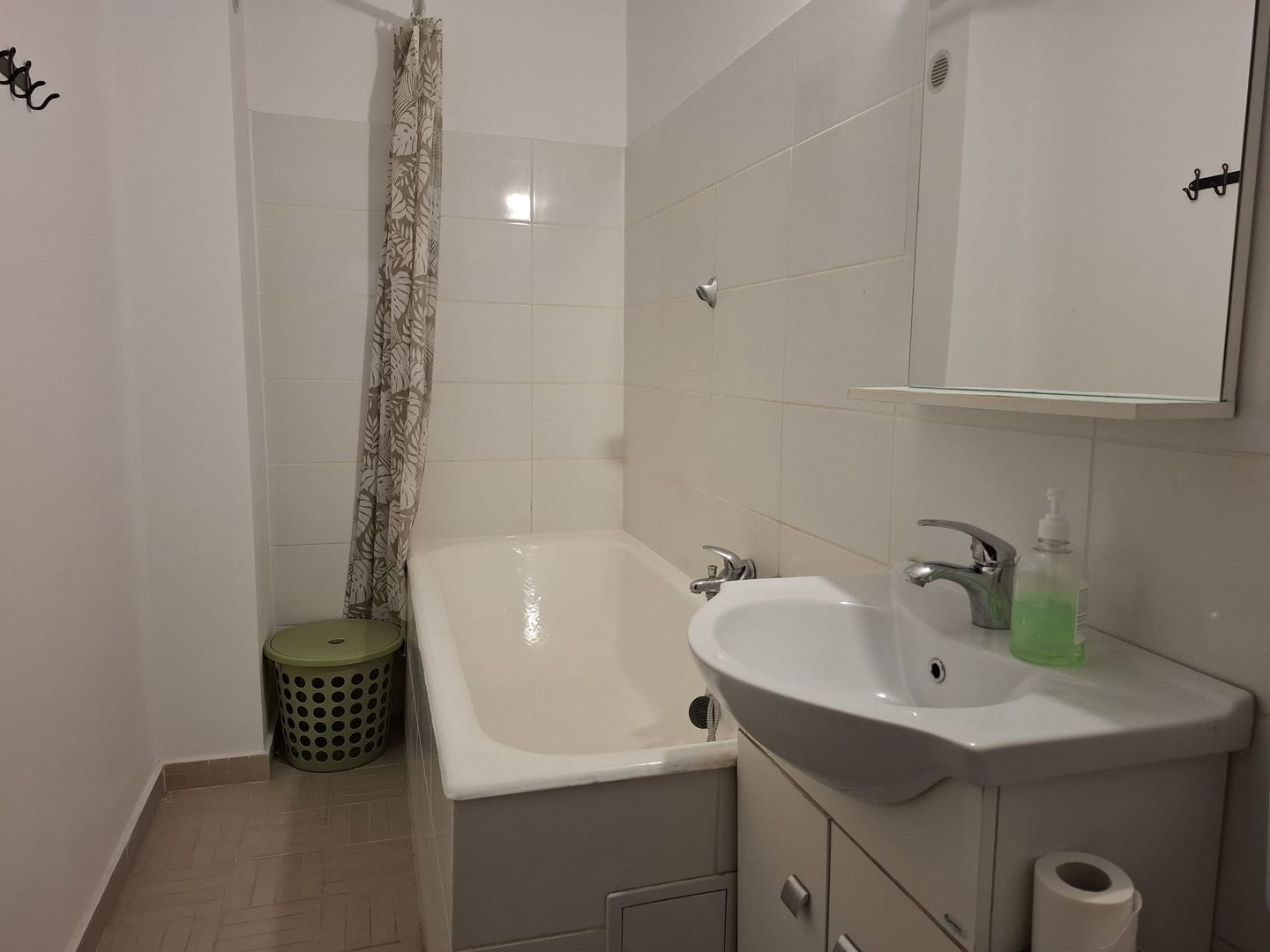 URGENT!, SCARA CURATA, BLOC REABILITAT, HOL H, MOBILAT, NEGOCIABIL - Poză 16