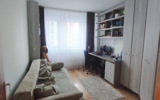 Apartament 2 camere de vânzare zona căminelor studențești - Poză 1