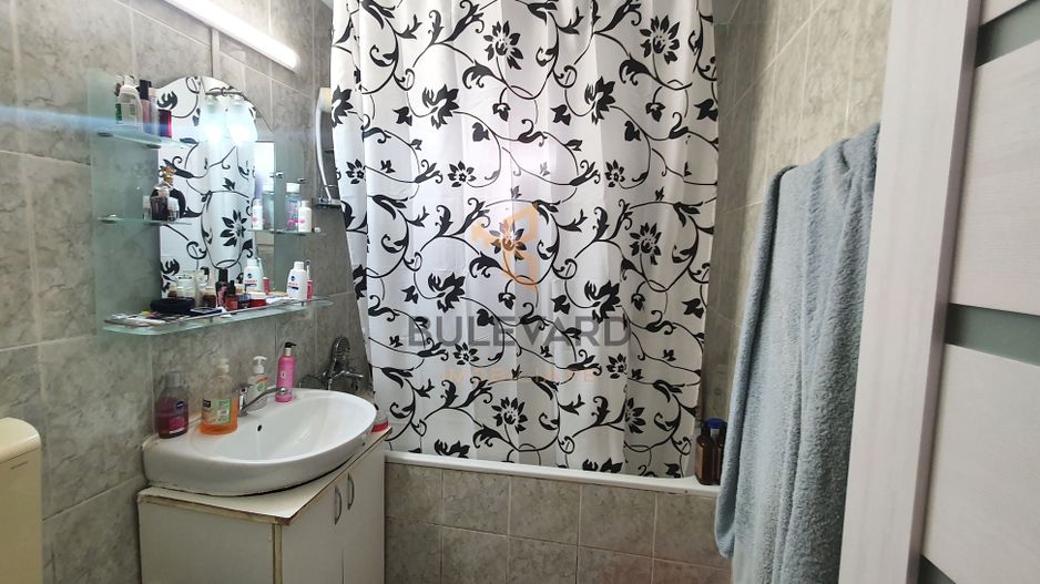 Apartament cu 4 camere decomandate, zona strazii Fabricii de Zahar! - Poză 6