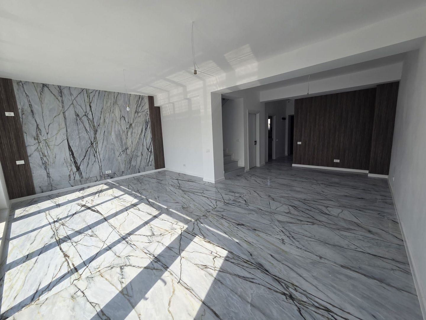 Vila moderna Liddl Tunari, TOATE UTILITATILE, 0% comision - Poză 9