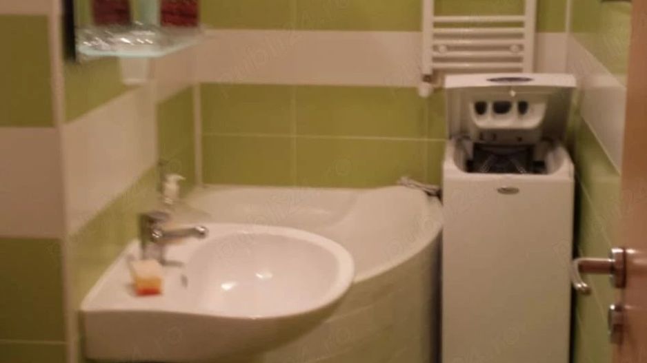 Garsoniera de inchiriat spatioasa 42mp, mobilata, zona Sebastian - Poză 3