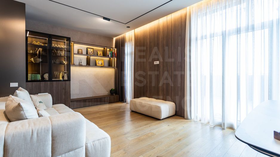 Vânzare, penthouse, 3 odăi + living , str. Onisifor Ghibu, Buiucani - Poză 3