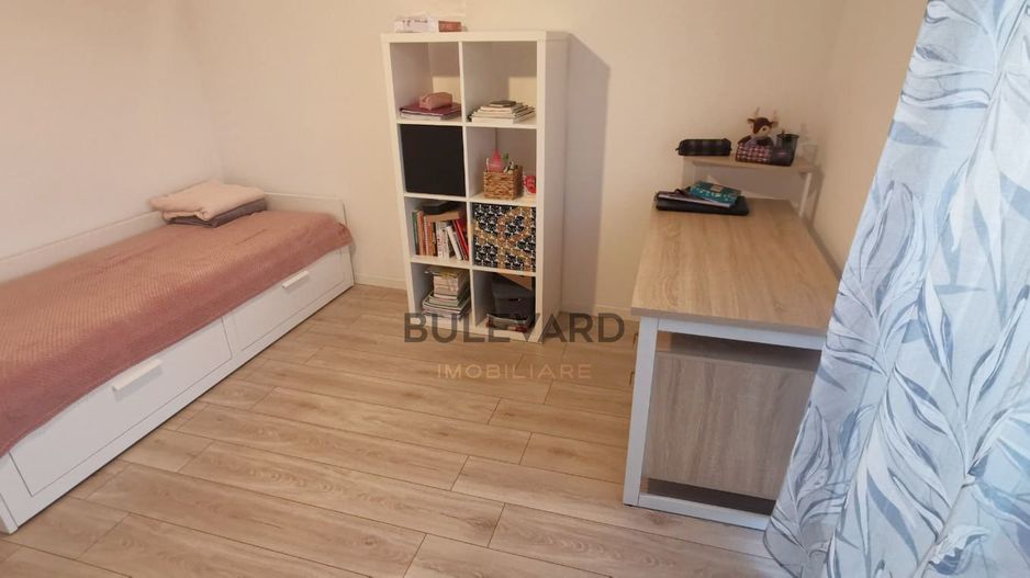 Apartament cu 3 camere decomandate in zona centrala! - Poză 3