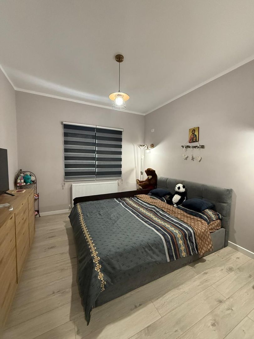 Duplex  5 dormitoare - utilat complet - zona centrala - Dumbravita - Poză 2