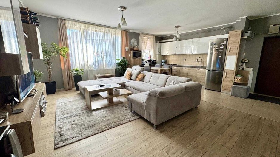 Apartament 3 camere, Florești – zona Eroilor - Poză 1
