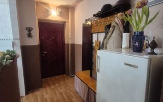 Apartament 2 camere | etaj intermediar | garaj | Micro 2 - Poză 9
