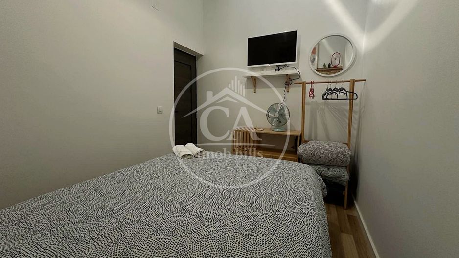 Casa de vanzare cu 3 camere zona Centrala, Oradea - Poză 6