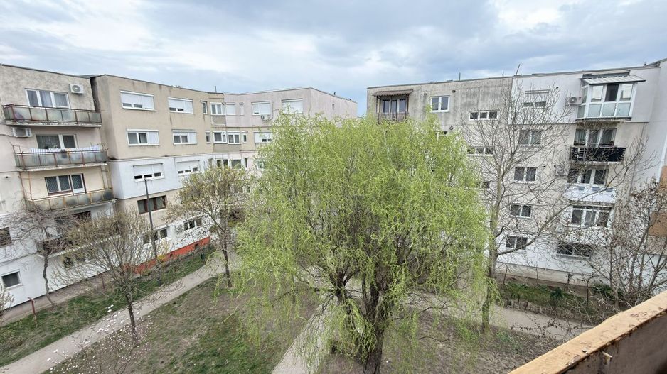 Apartament 3 camere MV1 Str. Gladiolei 6 Etaj III - Carei - - Poză 15