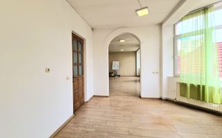 Spatiu birouri de închiriat Brasov - 130 mp # spatii-comerciale-brasov.ro - Poză 3