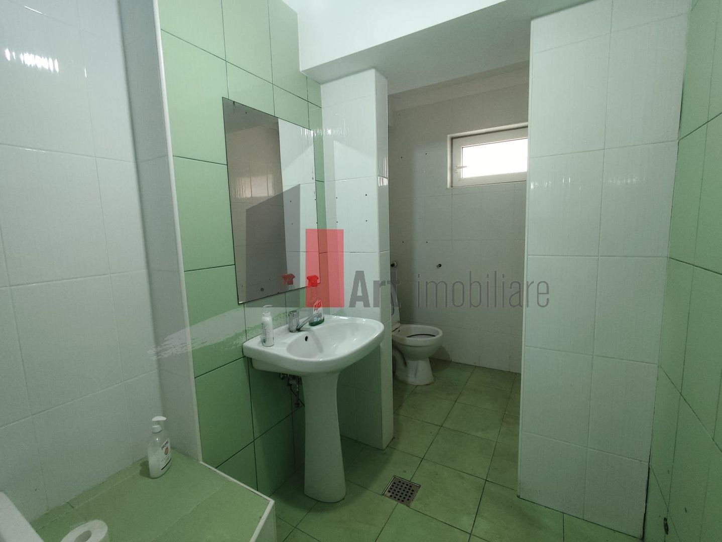 Apartament cu 3 camere de vanzare in Confort City - Poză 3