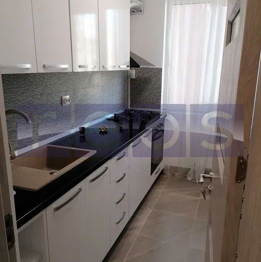 Apartament 3 camere | Teiul Doamnei - Poză 5