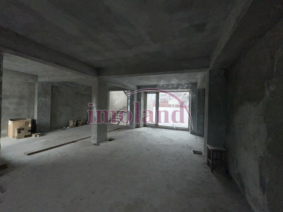 Vanzare vila Ultracentral, singur curte - Schiță 4