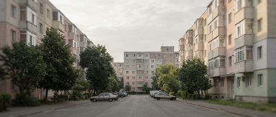 Mioveni sau Pitești în 2026: unde merită să cumperi și unde să vinzi?