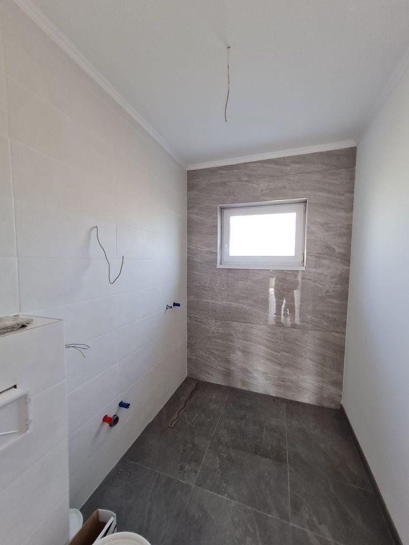 Casa individuala pe parter cu teren de 687 mp - Poză 14