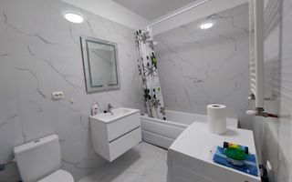 Garsoniera, 42 mp, decomandata, bucatarie 11 mp, mobilata/utilata - Poză 9