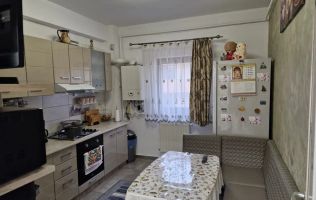 2 camere decomandat - 58 mp - Etaj 3/4 - Vișoianu