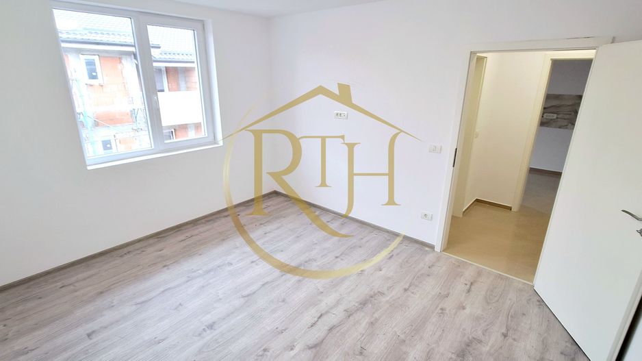 Oferim spre vanzare apartamente cu 1 si 2 camere, Giroc, Zona Centrala - Poză 2