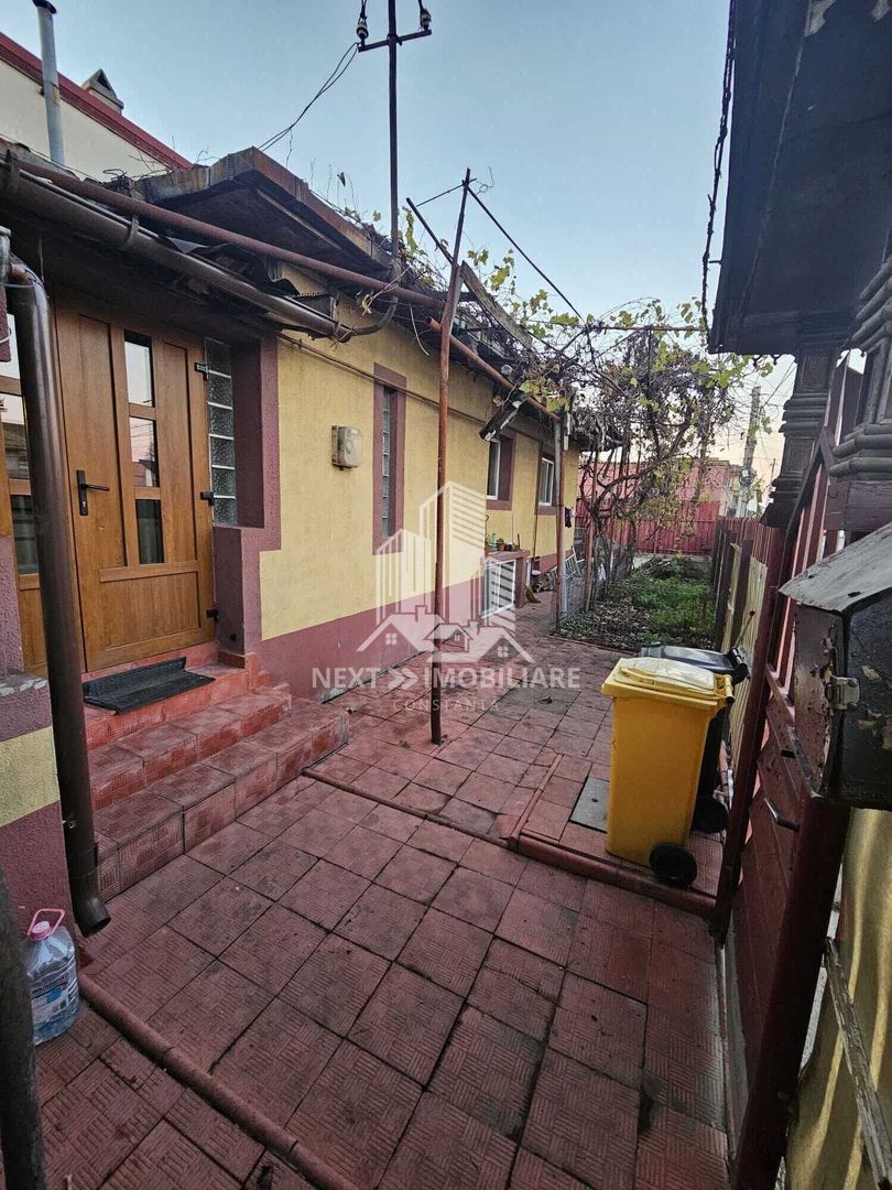 Casă individuală= 96.5mp, caramida • Zona Palas - Poză 1