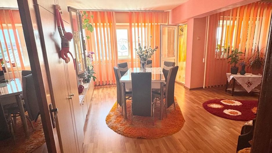 Apartament spațios, 3 camere – Bulevardul CFR, Giurgiu - Poză 3