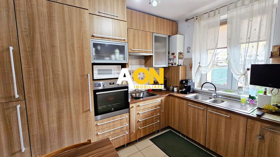 Casa tip insiruit, 3 camere, mobilata, utilata, 148 mp teren, Centru - Poză 8