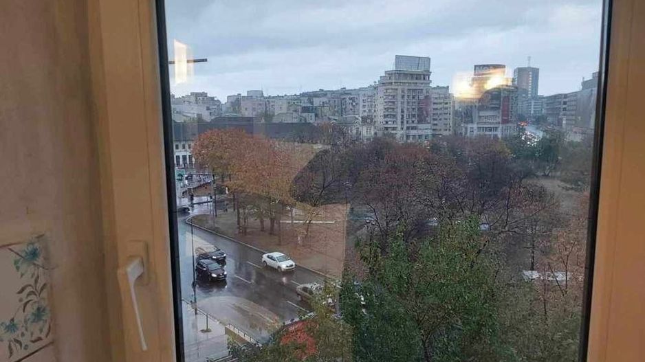 Aparatament 2 camere de vanzare Piata Unirii- Ultracentral - Poză 3