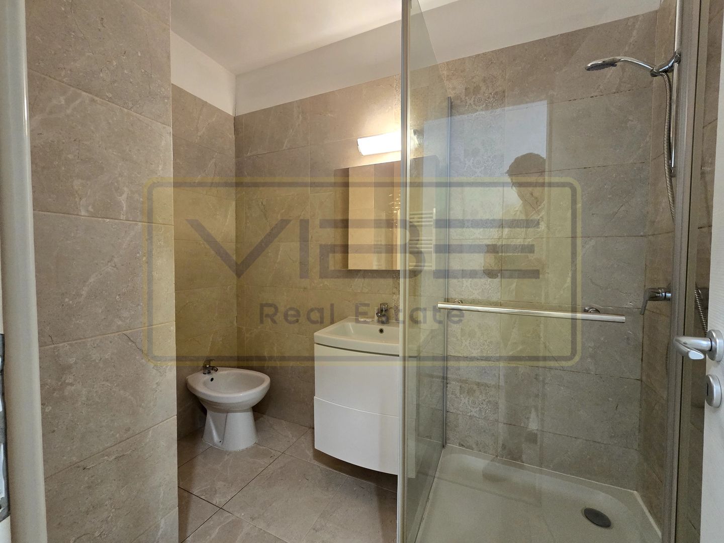 Piata Chirila- bloc nou- 2 camere - 400euro - Poză 5