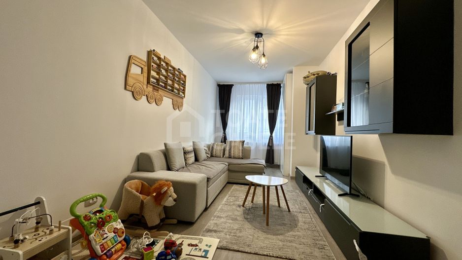 Apartament modern și luminos | decomandat | parcare subterana - Poză 1