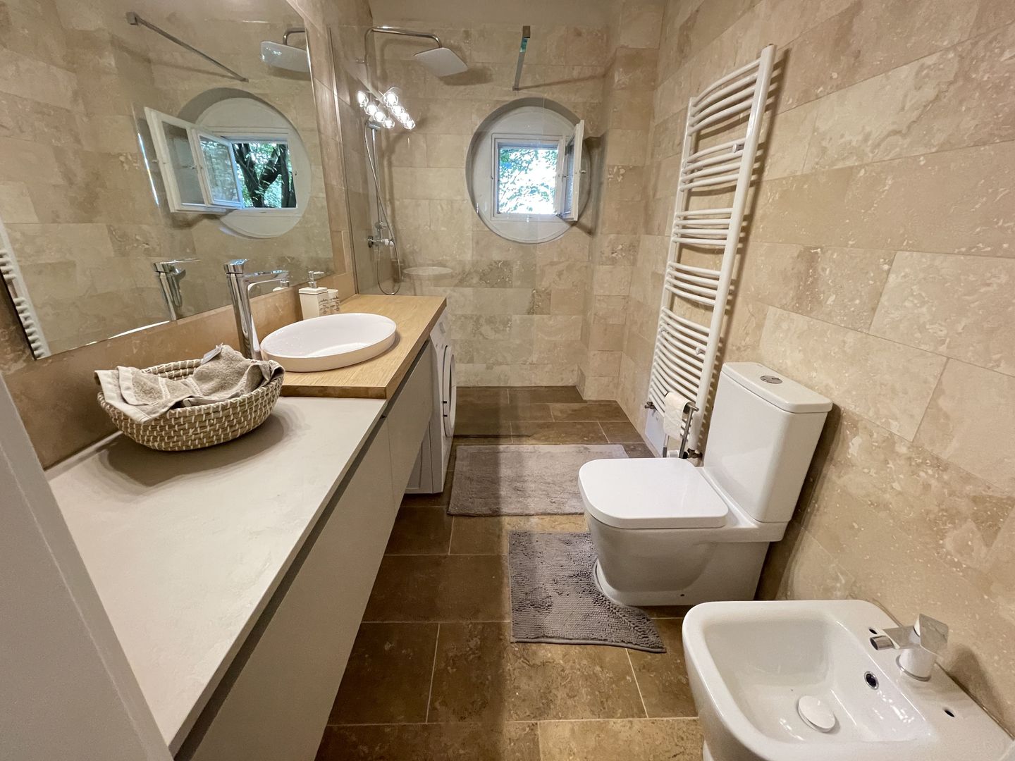 Apartament frumos in zona centrala - Poză 12