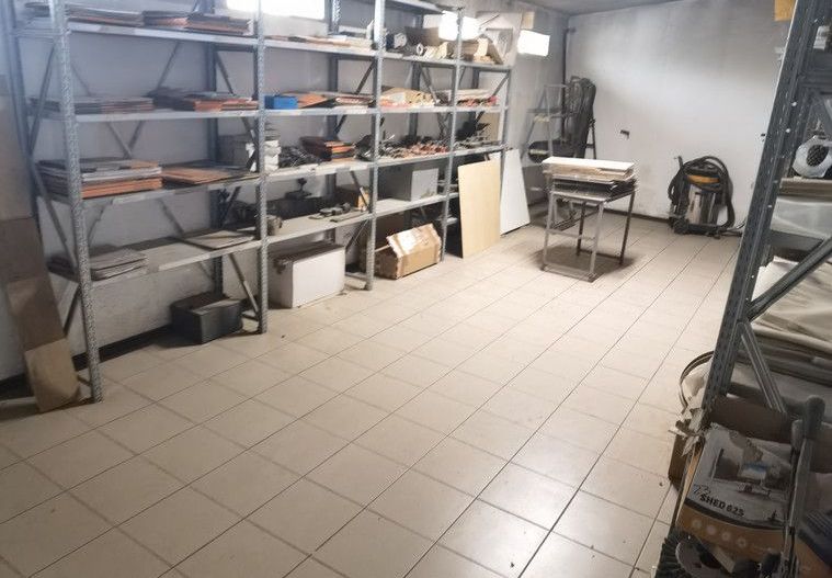 Proprietate industriala la 30 km exterior sud Timisoara - Poză 14