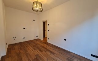 Apartament de vânzare în Abano Terme, Italia – 50 m², complet renovat! - Poză 3