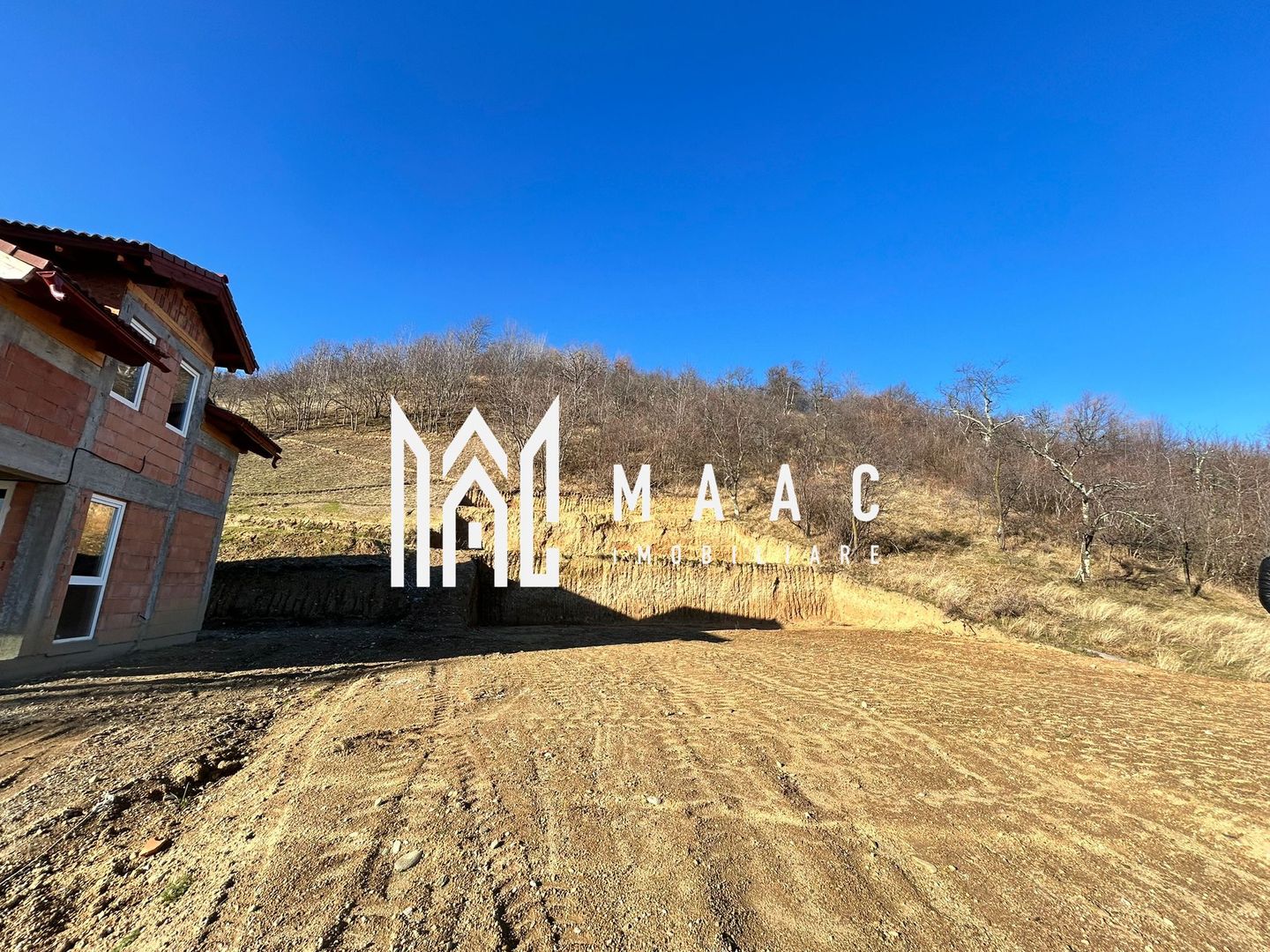 Teren intravilan 1.640 mp | Deschidere 17ml | Utilități | Cisnădioara - Poză 14