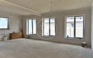 Casa de vanzare cu 4 camere in Santandrei, Bihor - Poză 7