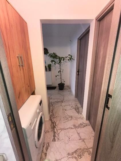 BRASADAS vinde ap 3 cam etaj 3/4 în Micro 17. - Poză 3