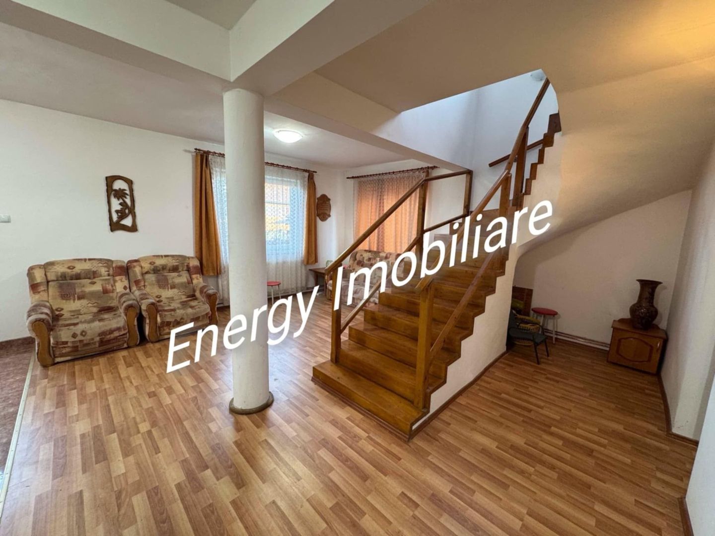 De  vânzare o casă cu 4 camere, în localitate Sîngiorgiu de Mureș - Poză 1