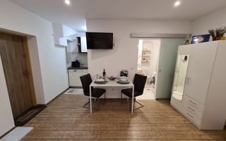 Garsonieră de vânzare - zona ultracentrală - Poză 6