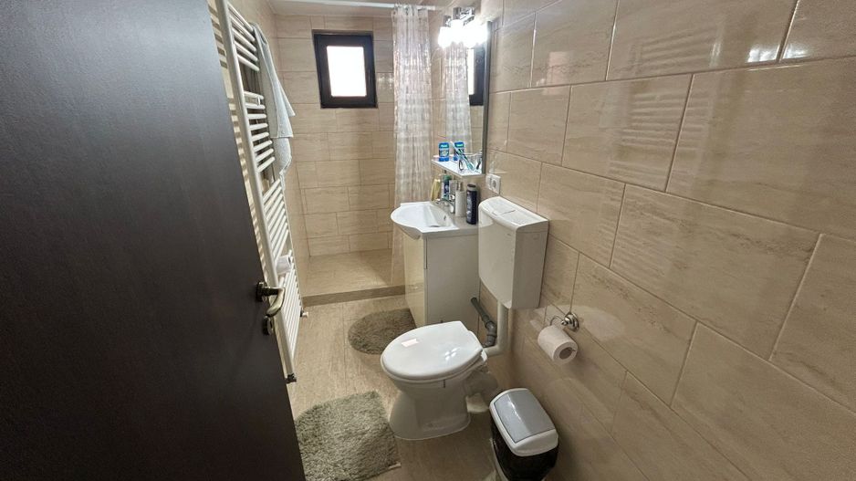 Casa tip duplex - zona Cetate - Poză 9