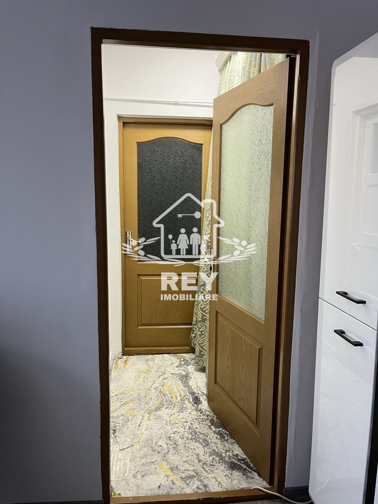 Vand apartament in Terezian, nemobilat - Poză 3