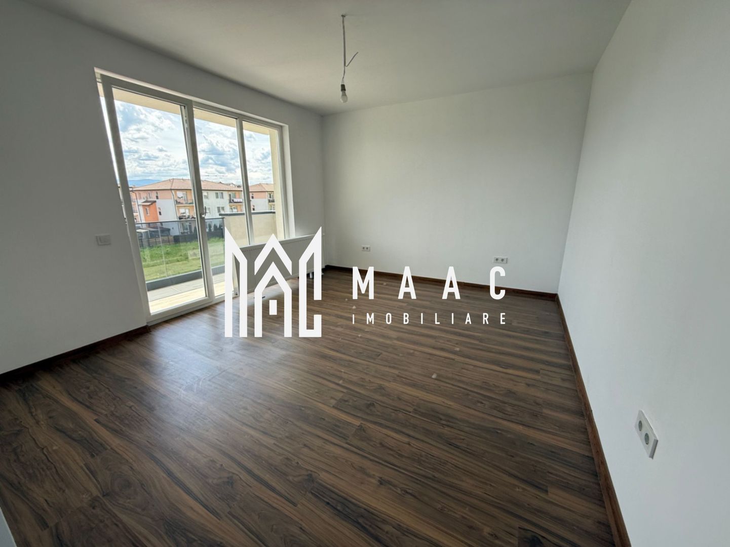 Apartament 3 camere | 77 MP | Bucătărie închisă | 2 terase | Loc de parcare - Poză 4