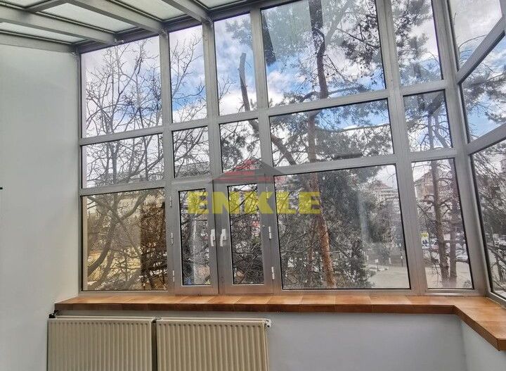Închiriez spațiu comercial - Poză 5