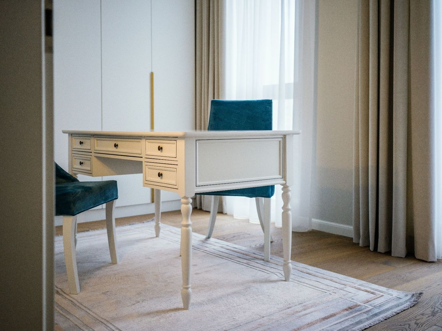 Clasic - Elegant apartament 3 camere la ISHO - Poză 7