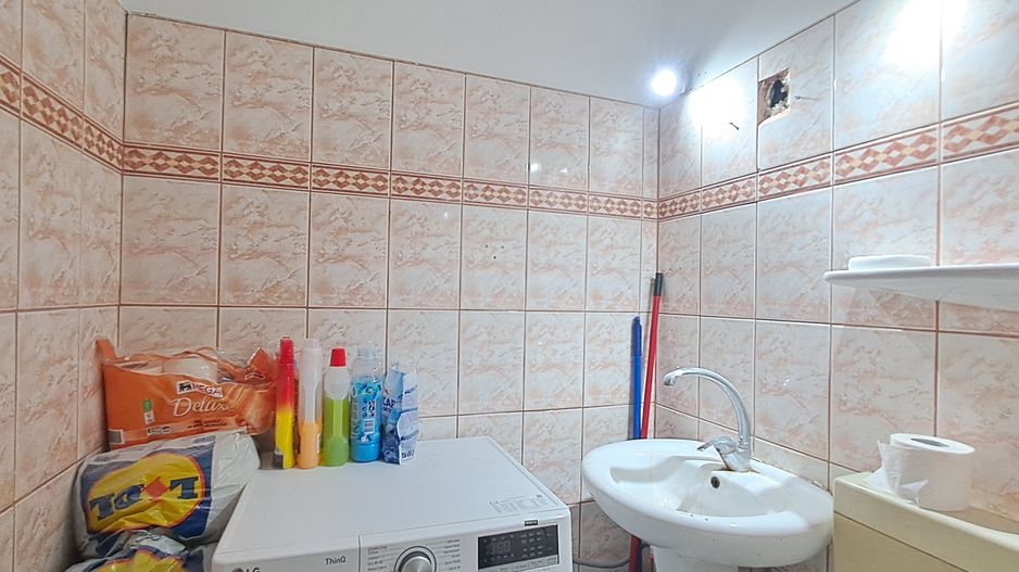 3 cam | Cel mai spatios | Decomandat | Centrala proprie - Poză 14