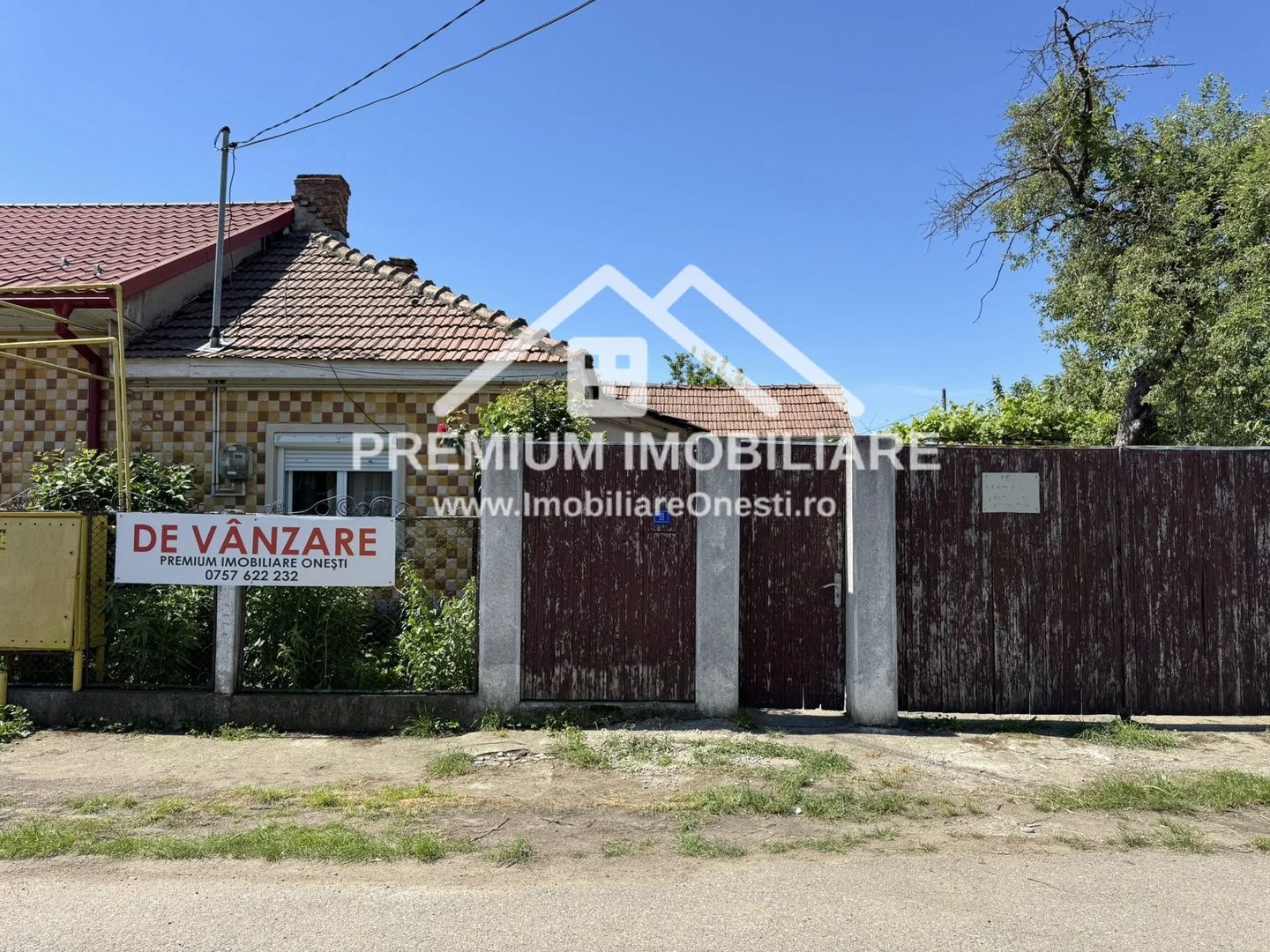 Casa De Vanzare in Onesti - Comision Zero - Poză 2
